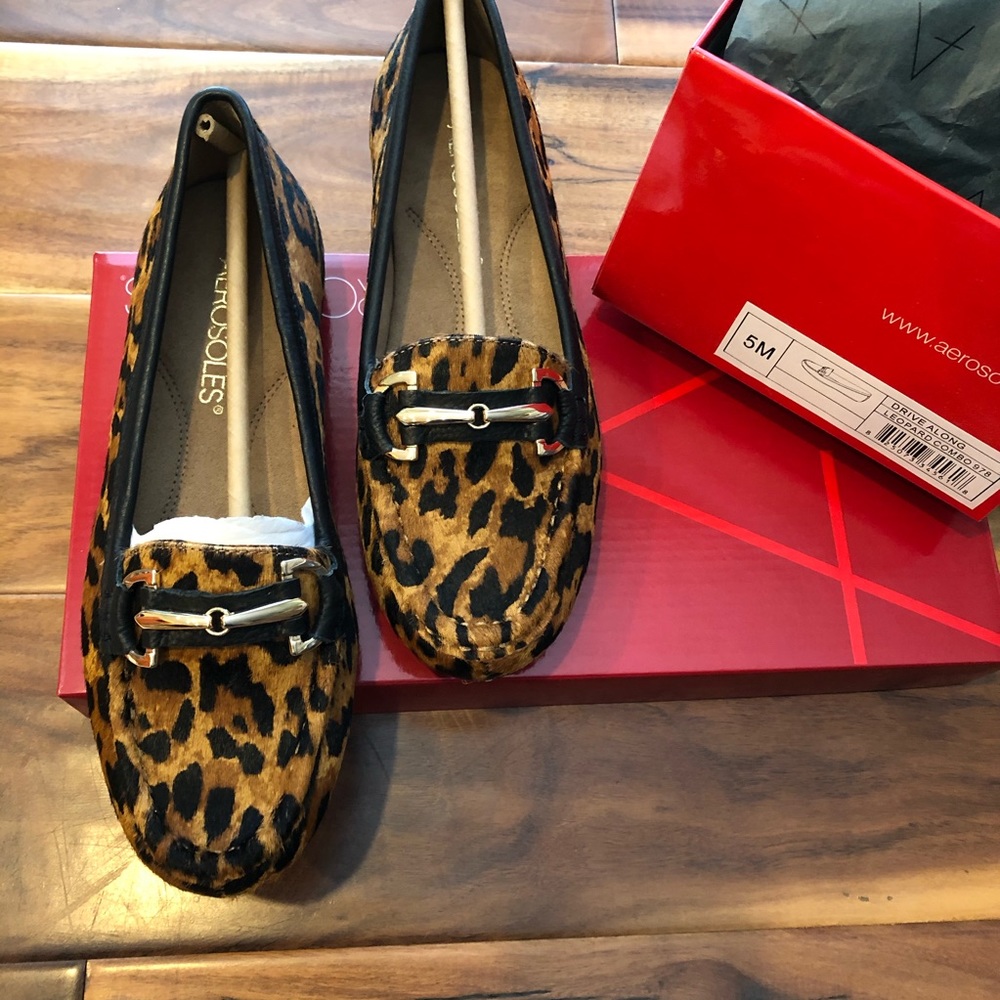 Aerosoles Drive Along Leopard Flats 5M